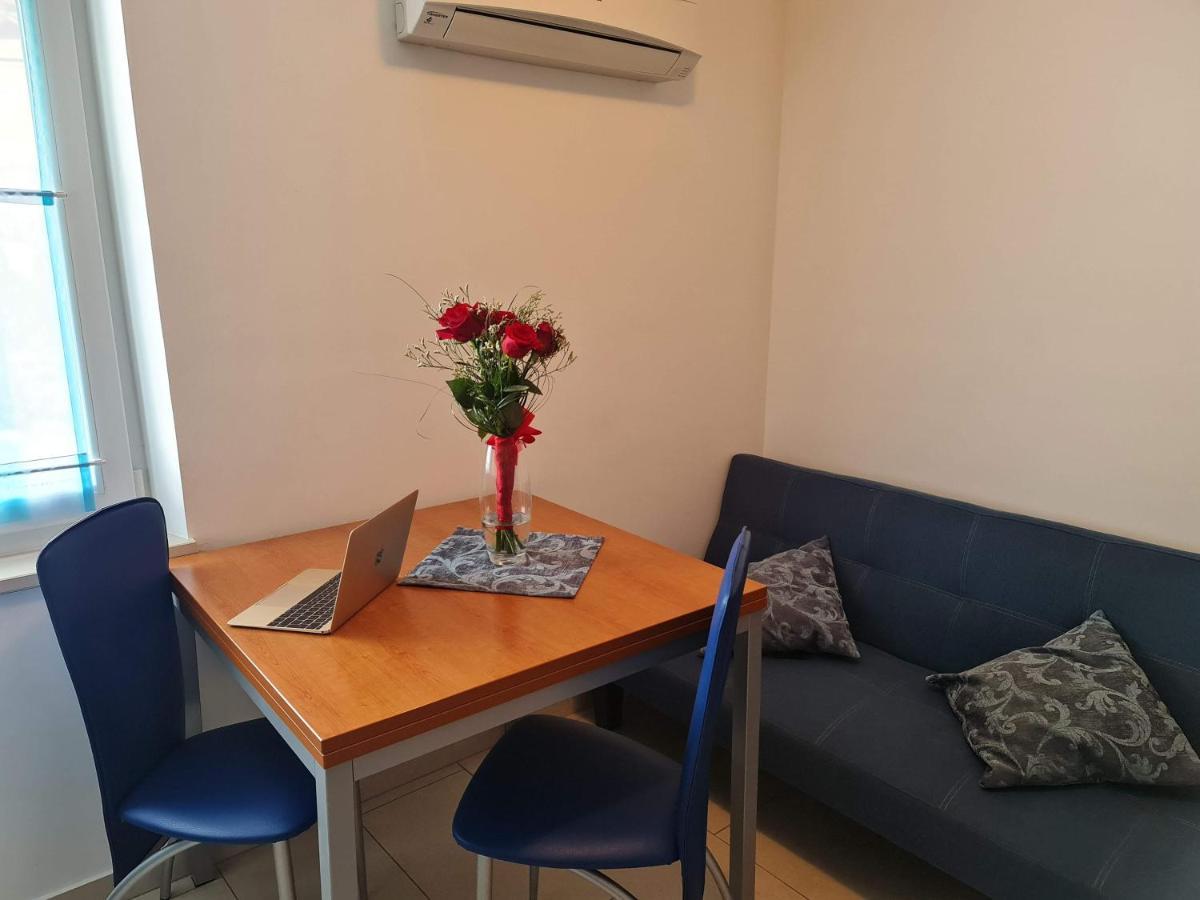 Restaurant & Apartments Getaway Pri Kobalu Vipava Zewnętrze zdjęcie