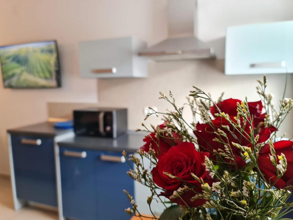 Restaurant & Apartments Getaway Pri Kobalu Vipava Zewnętrze zdjęcie